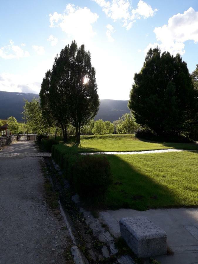 Plaza De La Villa 24 Rascafria Luaran gambar