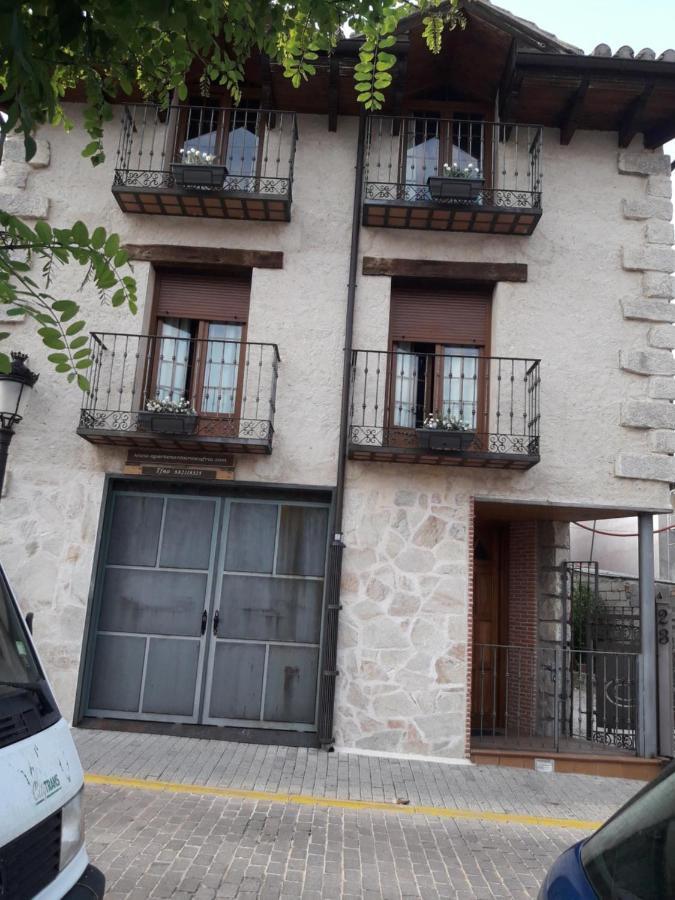 Plaza De La Villa 24 Rascafria Bilik gambar